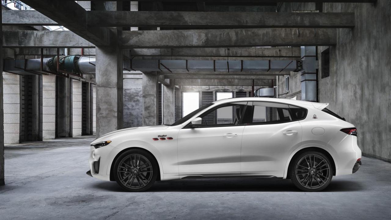 Small-16730-MaseratiLevanteTrofeo.jpg
