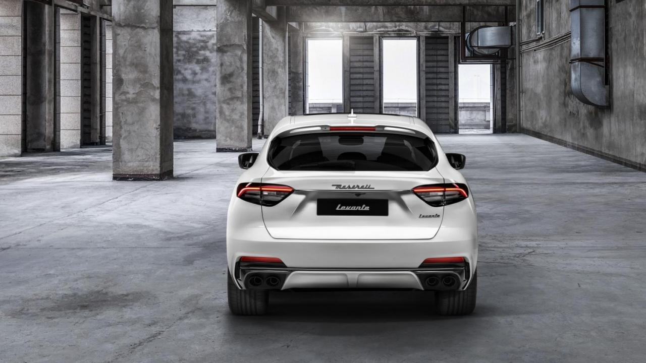 Small-16731-MaseratiLevanteTrofeo.jpg