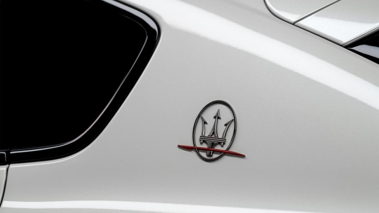 Small-16733-MaseratiLevanteTrofeo.jpg