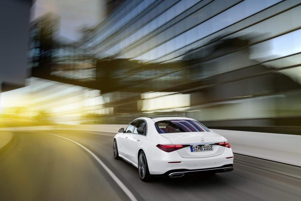 mercedes_s_class_2021_081 (1).jpg