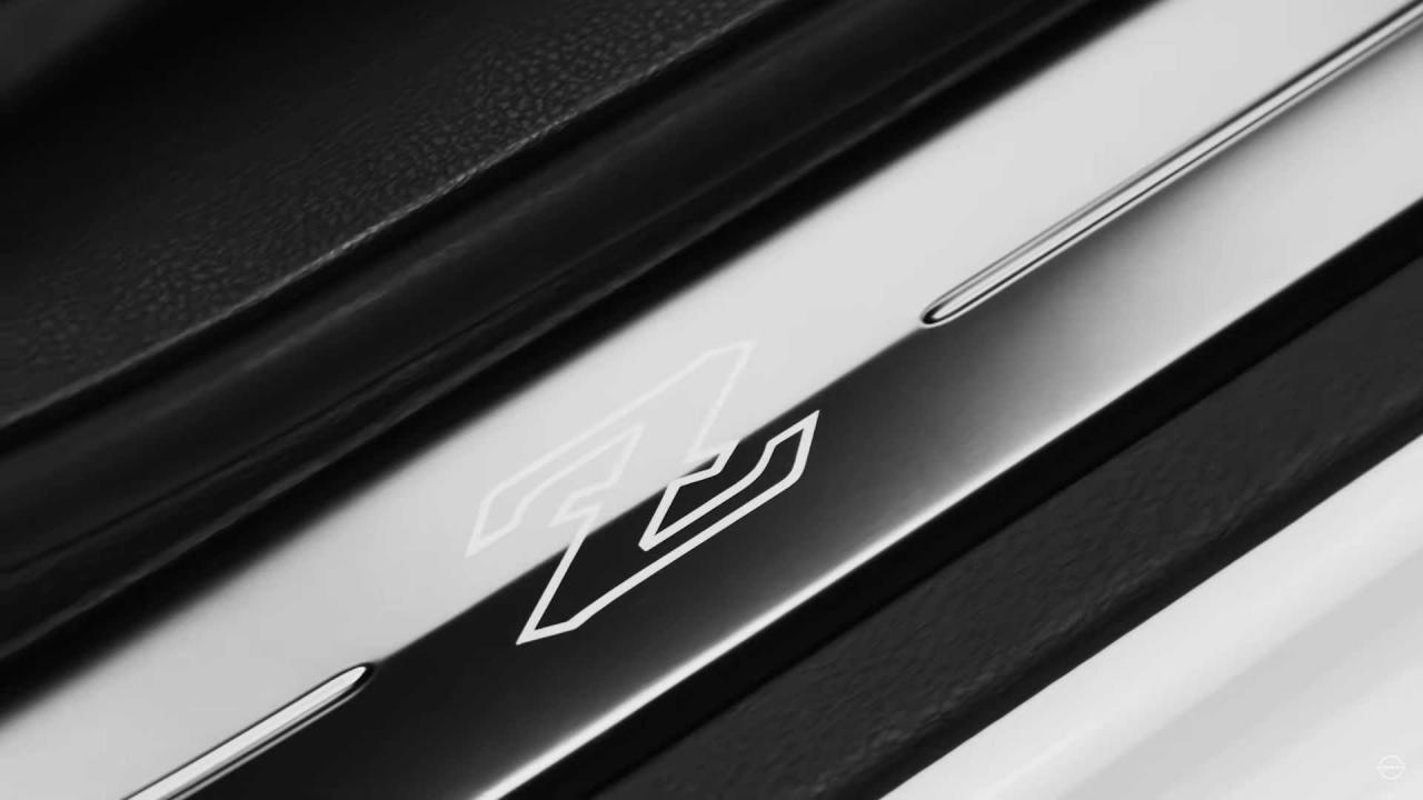 nissan-z-proto-teaser (3).jpg