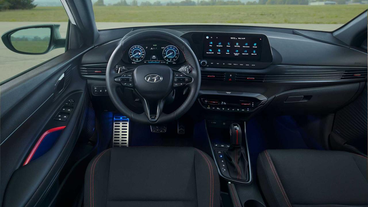2021-hyundai-i20-n-line-interior.jpg
