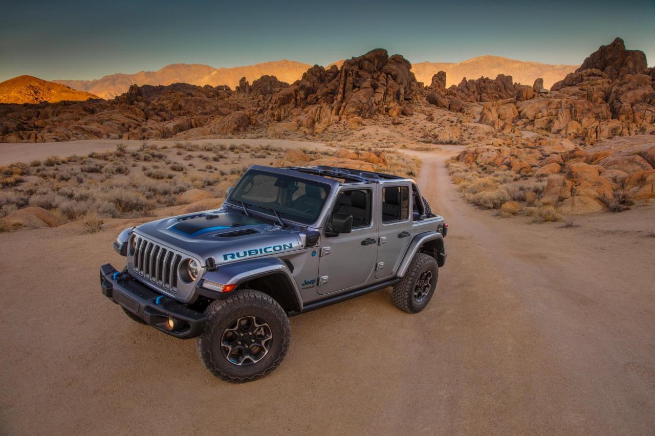 2021-jeep-wrangler-4xe-phev-1.jpg