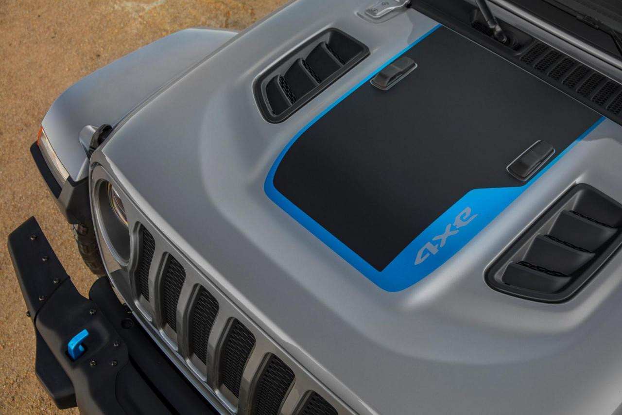 2021-jeep-wrangler-4xe-phev-27.jpg