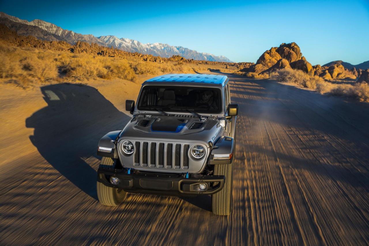 2021-jeep-wrangler-4xe-phev-8.jpg