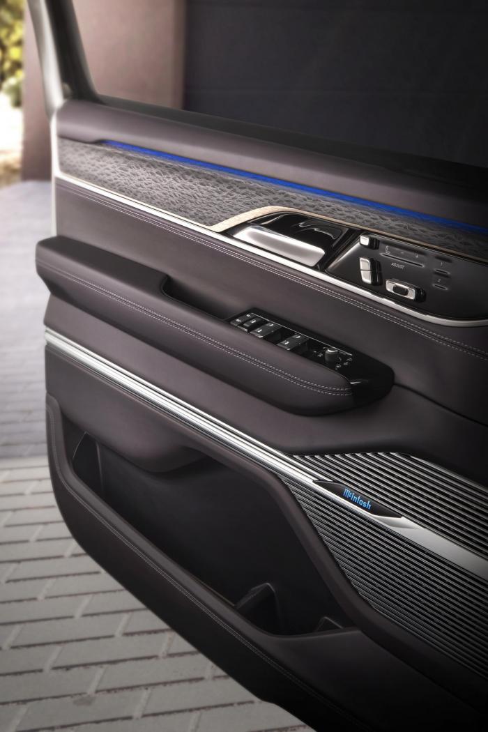 2022-Jeep-Grand-Wagoneer-Concept-45.jpg