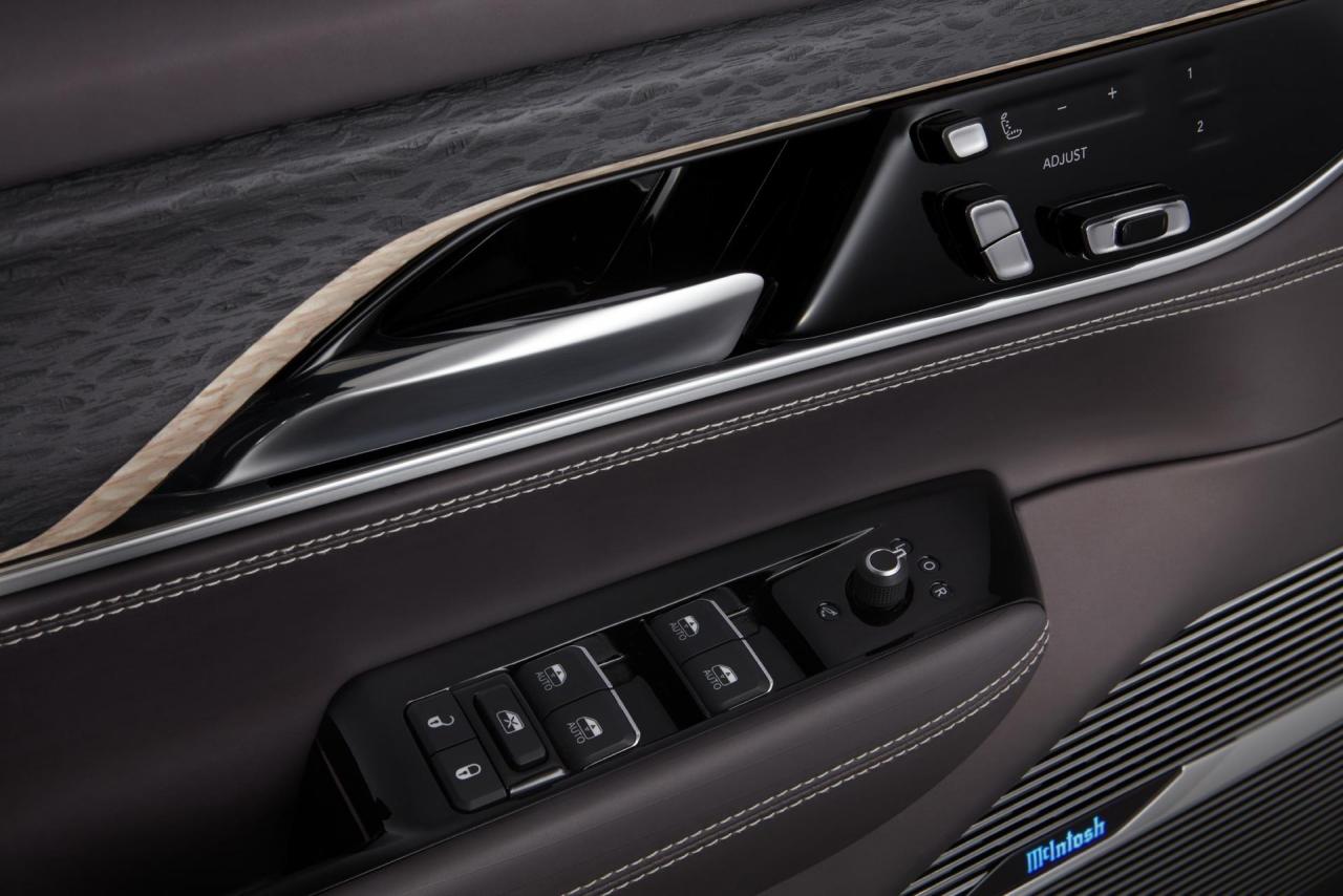 2022-Jeep-Grand-Wagoneer-Concept-46.jpg