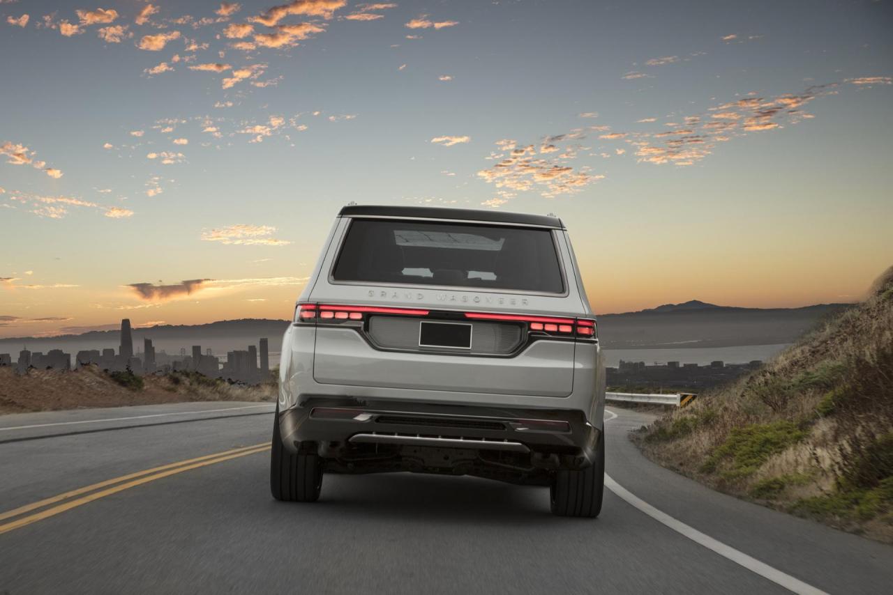 2022-Jeep-Grand-Wagoneer-Concept-7.jpg