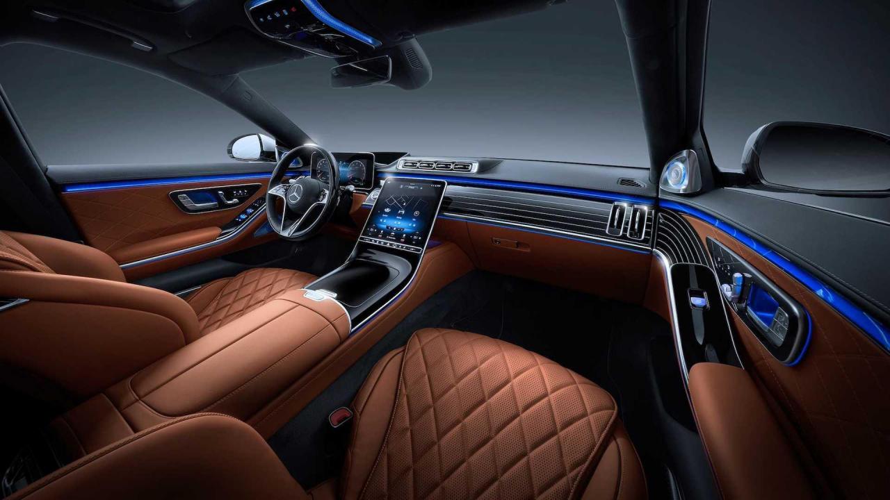 2021-mercedes-benz-s-class-interior (5).jpg