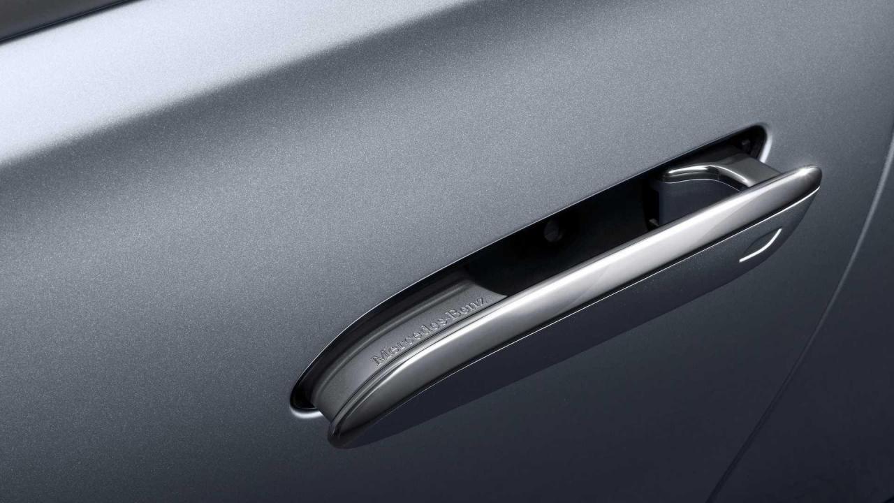 740542722_2021-mercedes-benz-s-class-exterior(2).thumb.jpg.5ec5da1aca506a01511ae1e2a48699e1.jpg