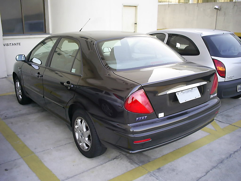 fiat-marea-hlx-brazil_01.jpg.9e03296eeff8d7af78166d9826e1c7f8.jpg