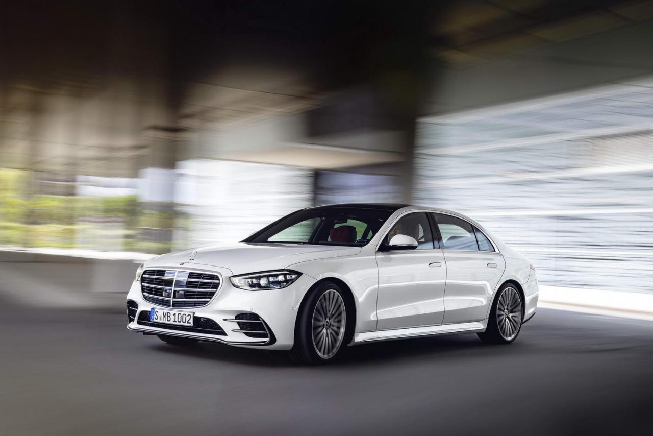 mercedes_s_class_2021_076.jpg