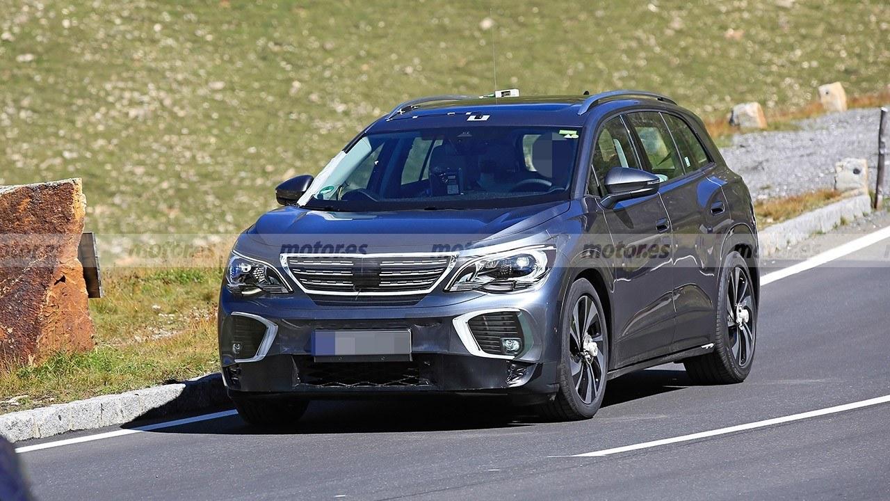 volkswagen-id6-fotos-espia-202070766-1599565328_3.jpg.41d25cdb5169d9ee2f72f088fa5eb11d.jpg