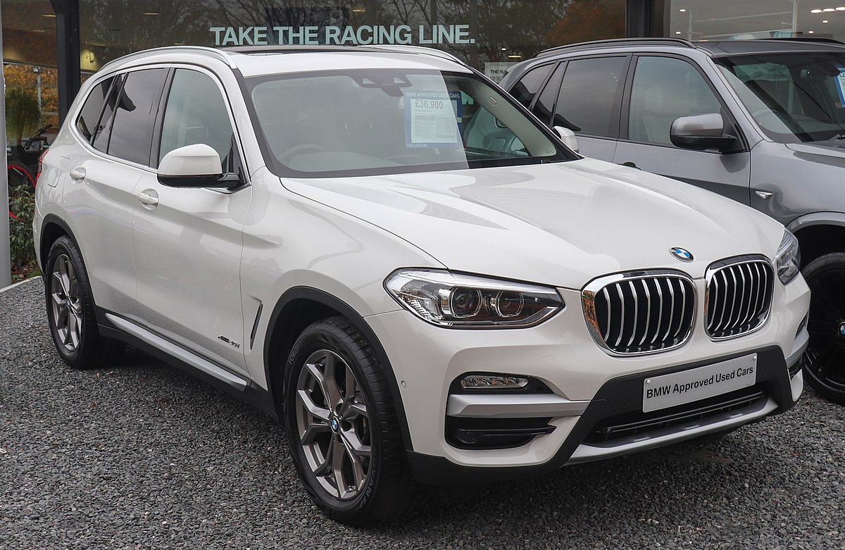 1200px-2018_BMW_X3_xDrive30i.jpg.4d84544a75e49bb5f05cd35f068ef0ec.jpg