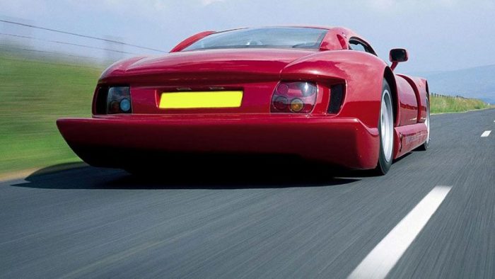 2000_TVR_CerberaSpeed1221-700x394.jpg.fd14ab7ccef7744a404a786ddc5eae0b.jpg