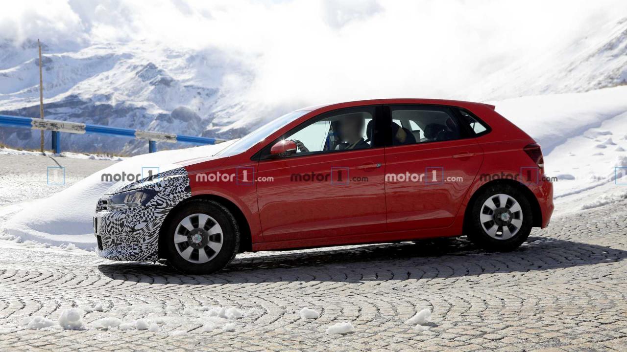 345861449_skoda-fabia-test-mule-spy-photo-exterior(2).thumb.jpg.a2f27cea079dd2d00c17d34e46fd271b.jpg