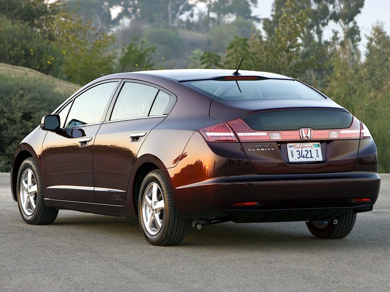 HONDA_FCX-Clarity_2007.thumb.jpg.0920a72f73b63d4a0093459776062d55.jpg