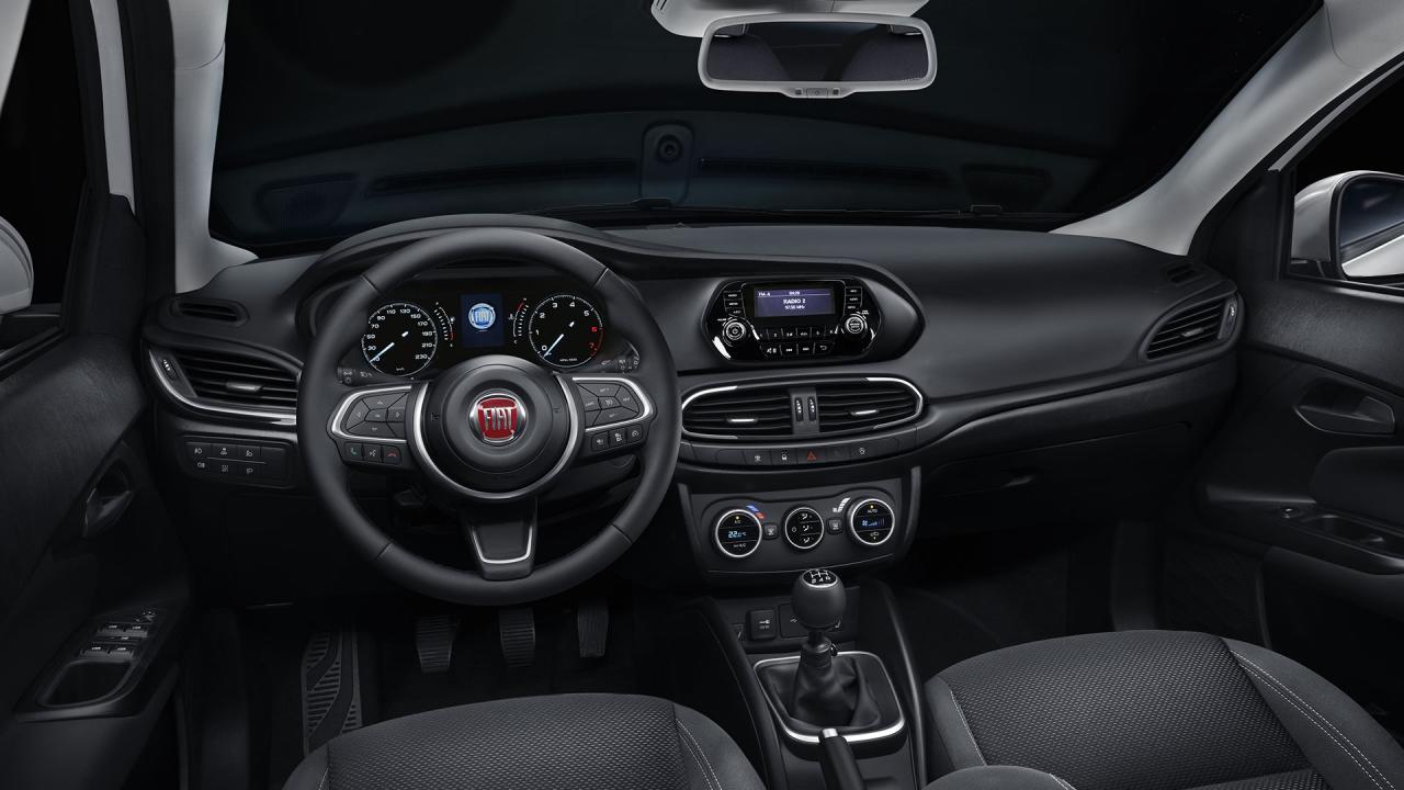 Tipo-Hatchback-Tipo-Interiors-Background-Desktop-1920x1080.jpg