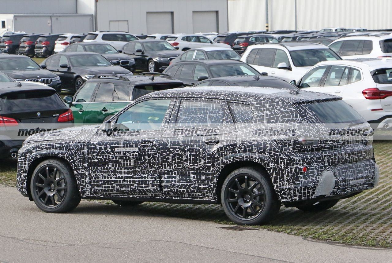 bmw-x8-2022-fotos-espia-202071613-1602064577_11.jpg.5ac8749d85901916b7adfa0bc3ae8ecd.jpg