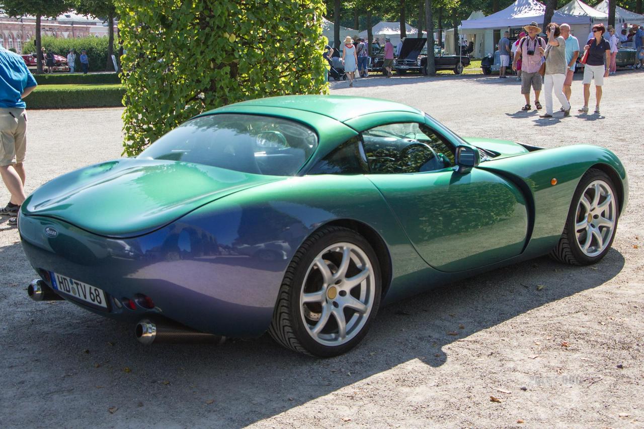 c16aba707ddeffa5a01bf0dd2cfda261ff6140d1.2000-tvr-tuscan-speed-six_rear_FULL_paledog.thumb.jpg.2f5c2305720f20337812a0d60610ace3.jpg
