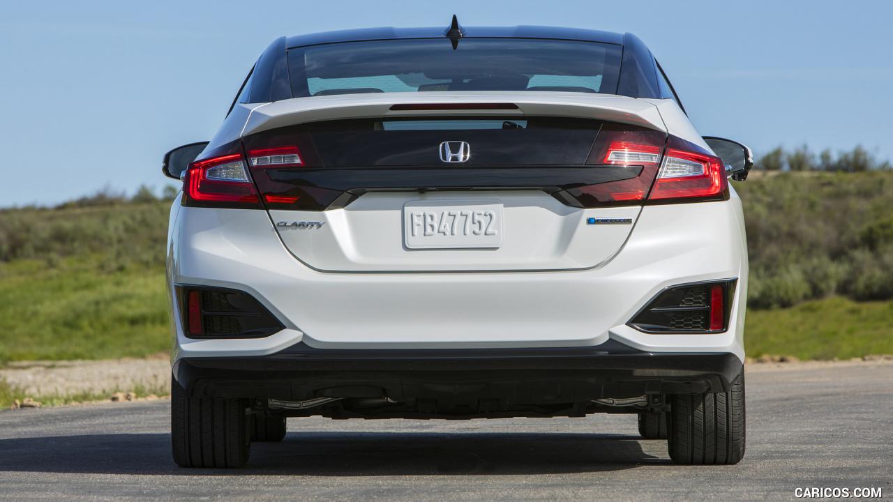 honda_clarity_2017_rear.thumb.jpg.f3585afc11223a0f1de53d9f9307429c.jpg