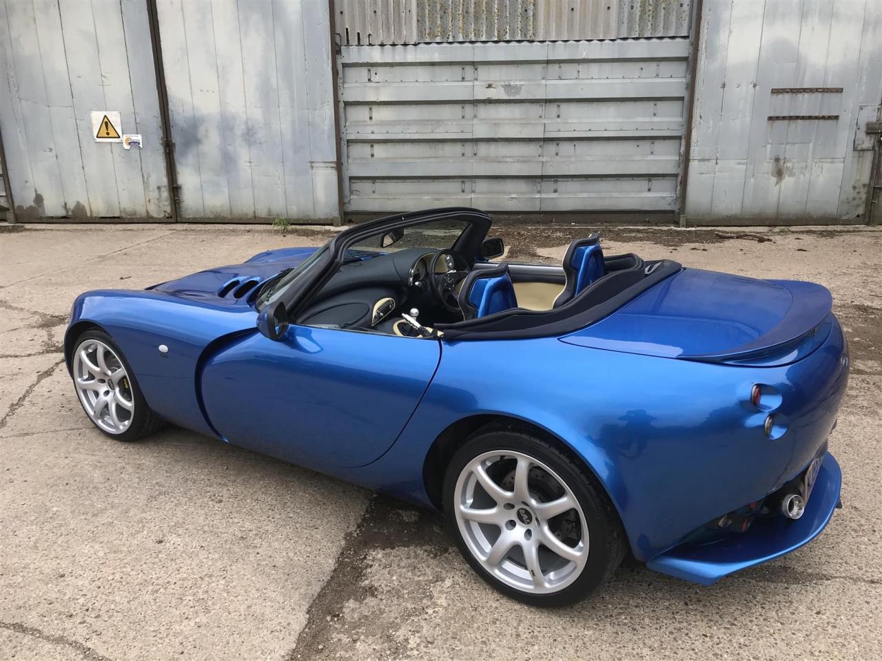 tvr-tamora-others-S4298525-2.thumb.jpg.92254a85ef26e8ee3652d2da0abb0f1d.jpg