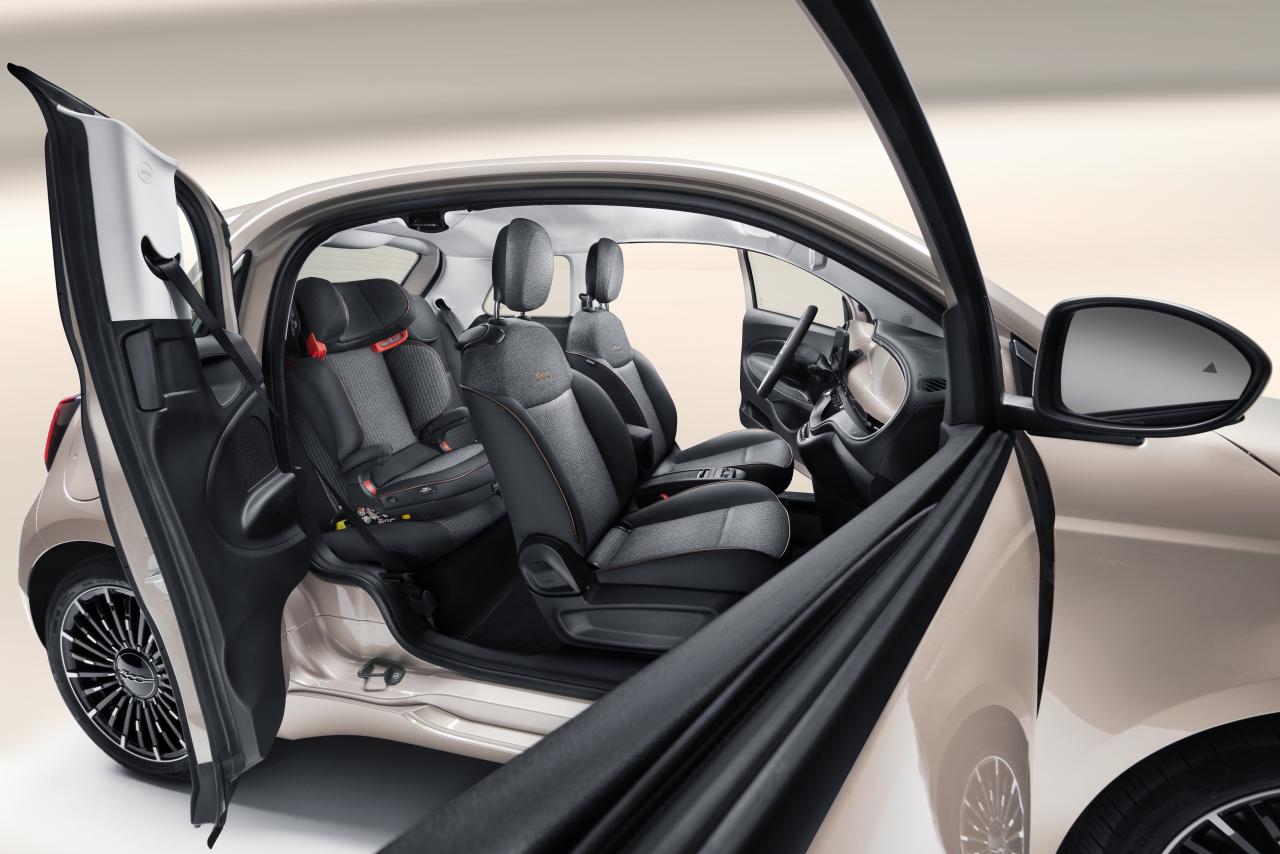 1764953470_31withchildseat.thumb.jpg.8095c5b0596f91e7b744a7b2290db8a8.jpg