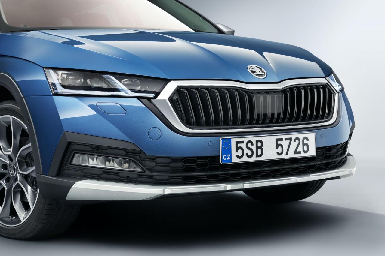 2020-Skoda-Octavia-Scout-9.jpg