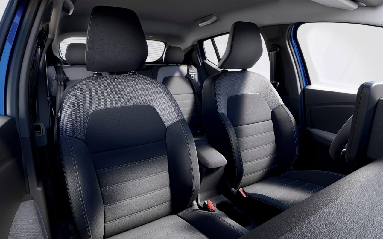 2021-Dacia-Sandero-15.jpg