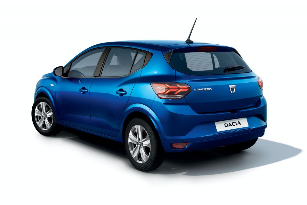 2021-Dacia-Sandero-3.jpg