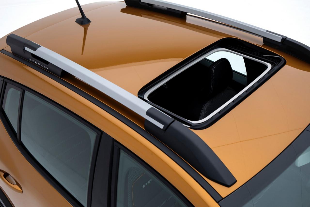 2021-Dacia-Sandero-Stepway-12.jpg