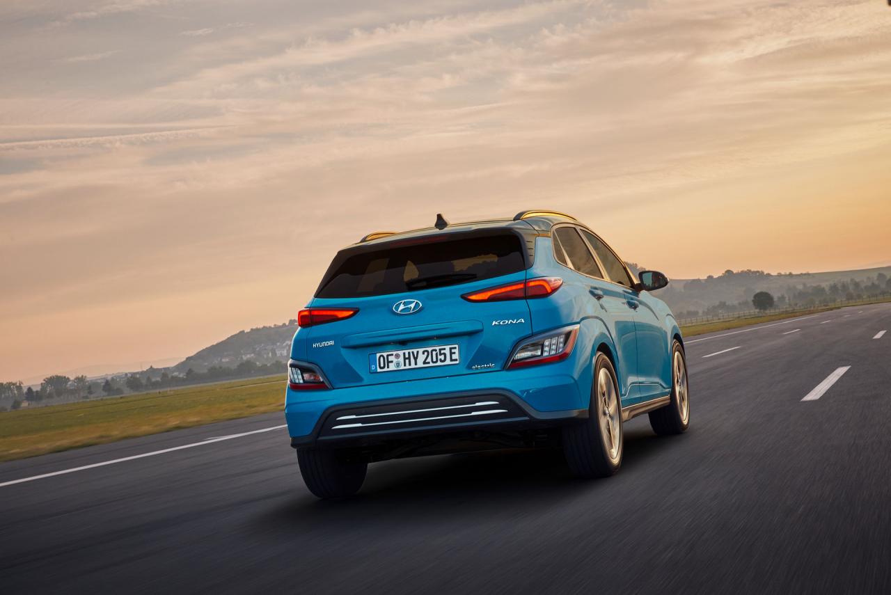 2021-Hyundai-Kona-Electric-3.jpg