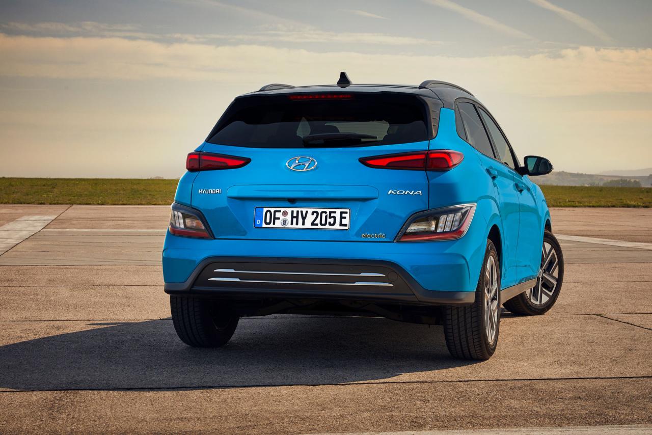 2021-Hyundai-Kona-Electric-8.jpg