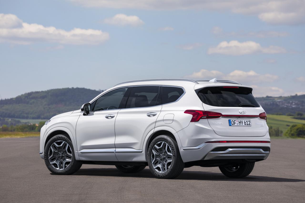 2021-Hyundai-Santa-Fe-19-1.jpg