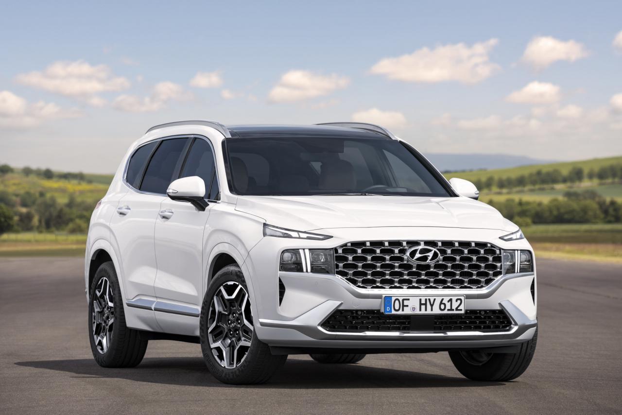 2021-Hyundai-Santa-Fe-20-1.jpg