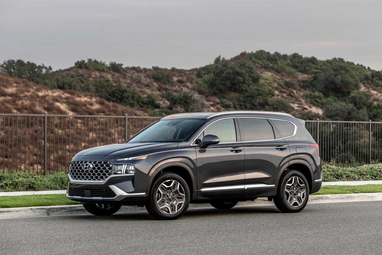 2021-Hyundai-Santa-Fe-27.jpg