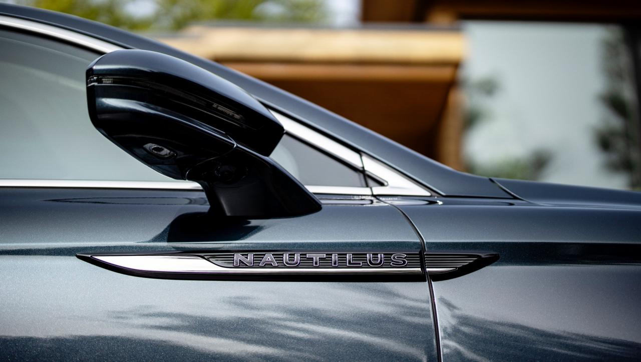 2021-Lincoln-Nautilus-39.jpg