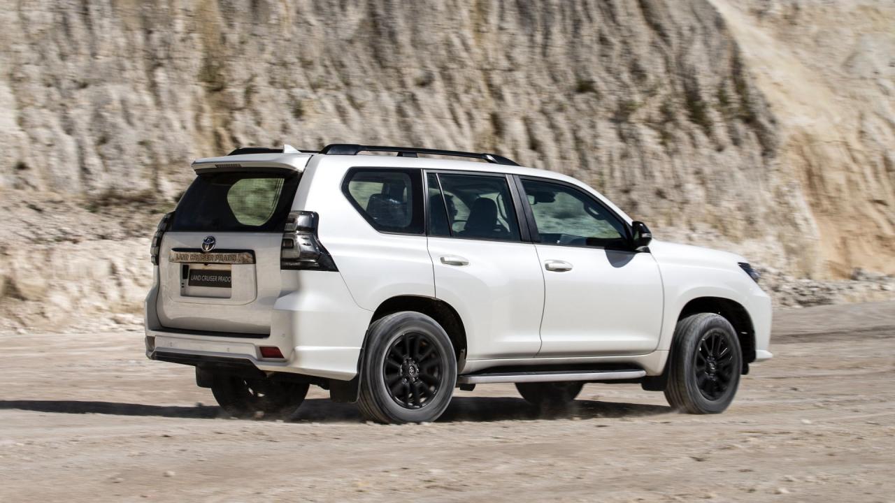 2021-Toyota-Land-Cruiser-Prado-Euro-spec-63.jpg