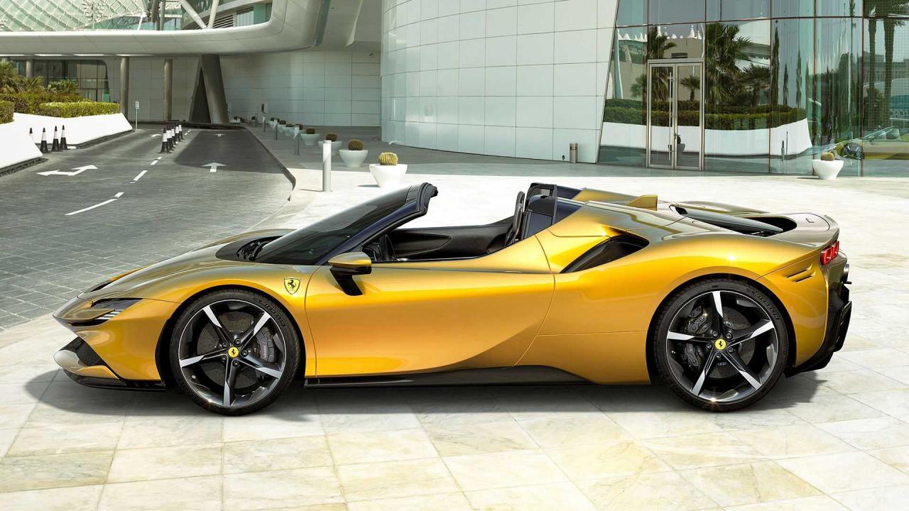 284201899_ferrari-sf90-spider(7).thumb.jpg.f60ef8595f562c42454eb58bf5c202ac.jpg