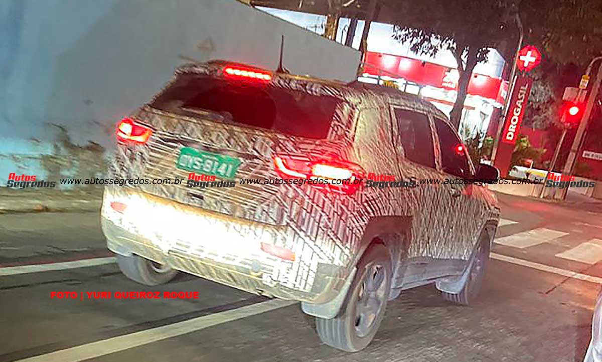 FLAGRA-JEEP-COMPASS-2022-5.jpg.359e148d3d4c930bddf548b69224a493.jpg