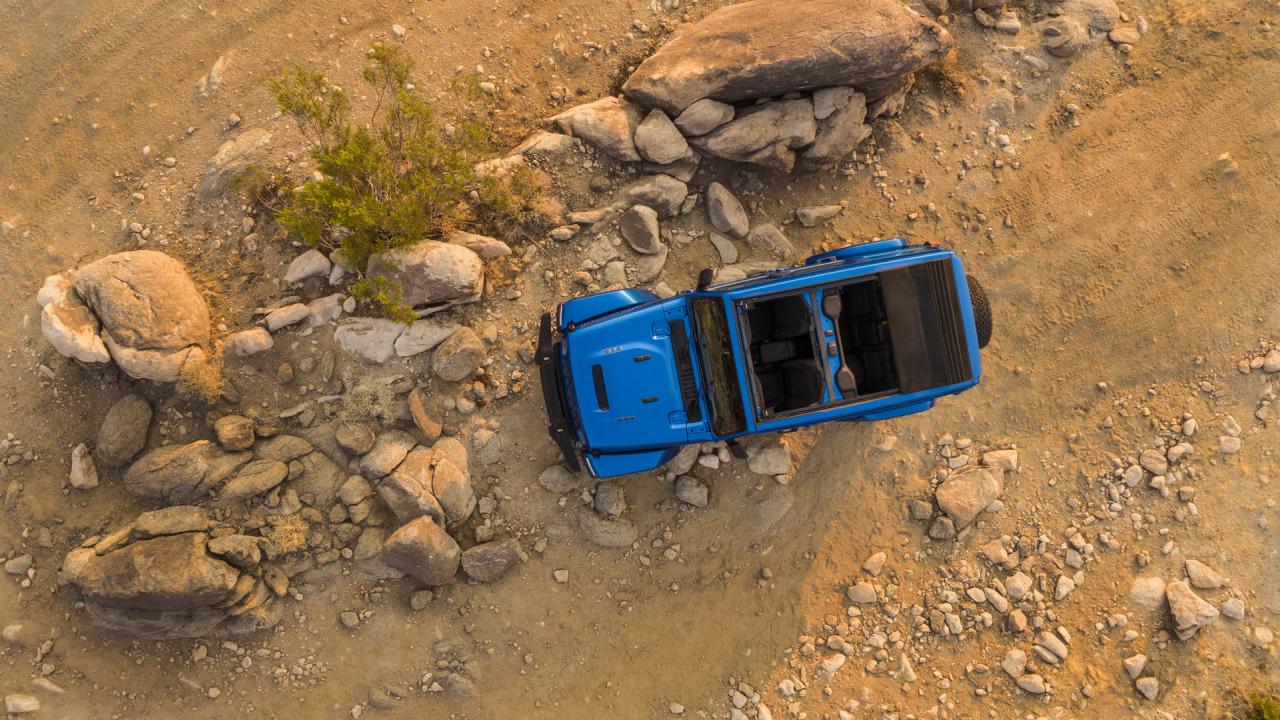 Jeep-Wrangler-Rubicon-392-Hemi-13.jpg