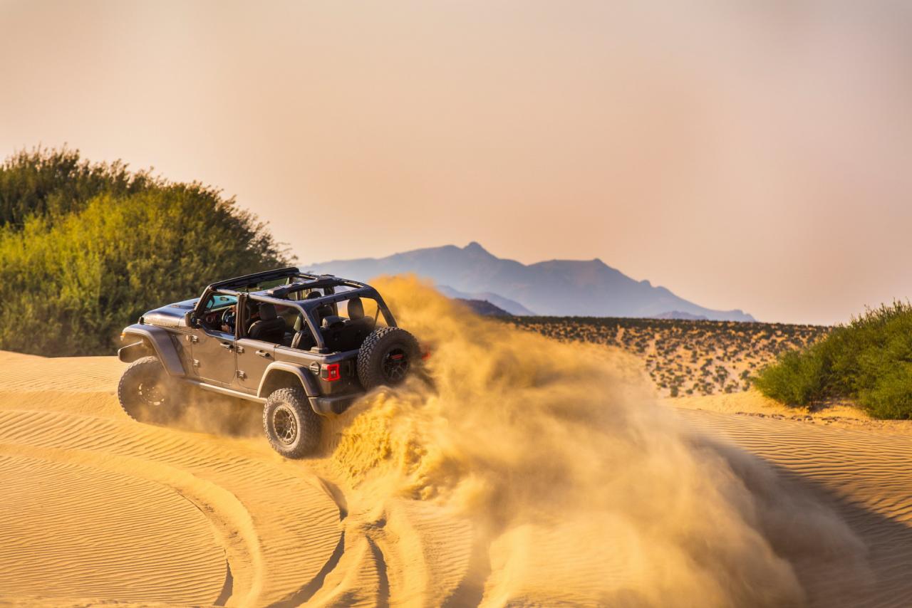 Jeep-Wrangler-Rubicon-392-Hemi-34.jpg
