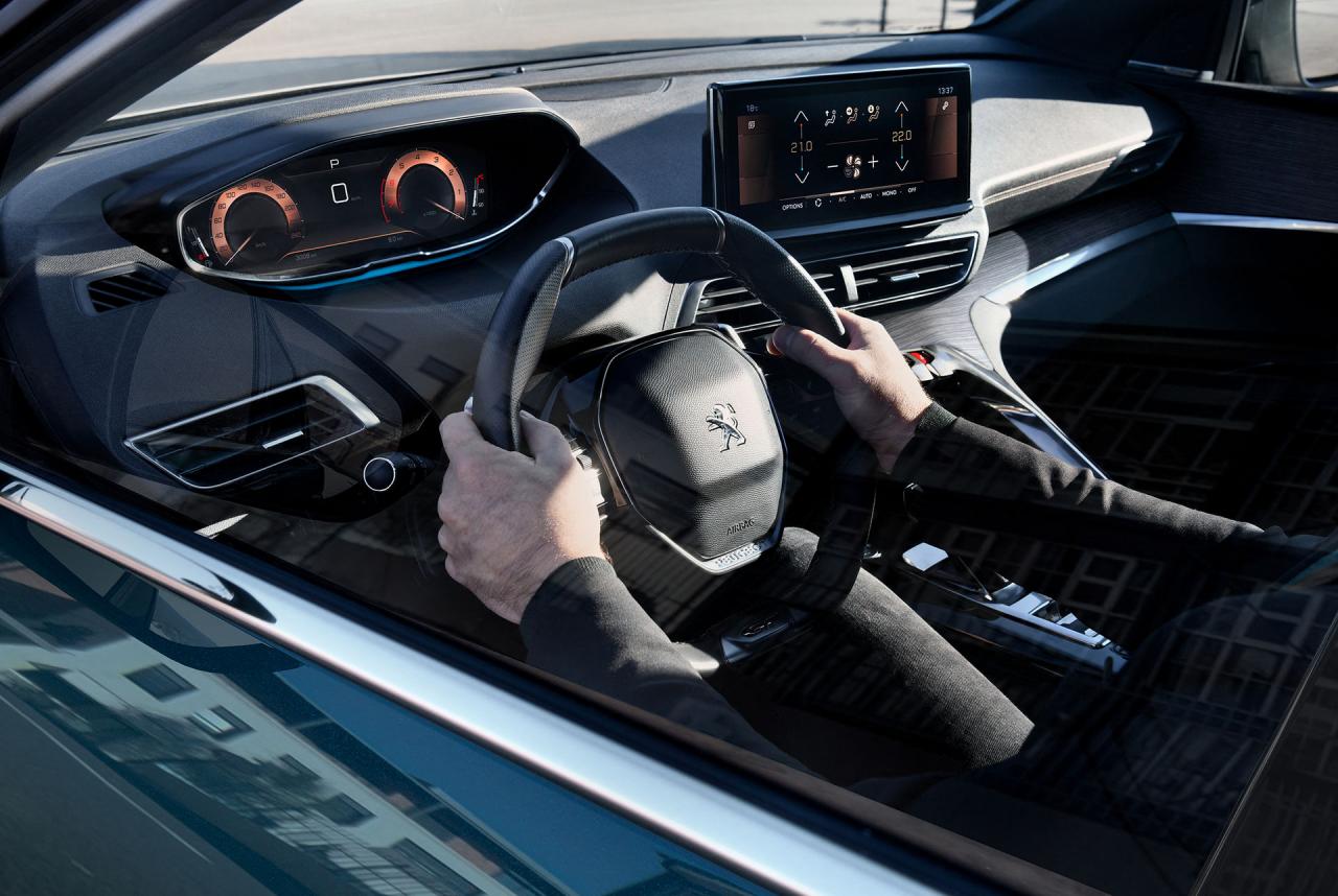 Peugeot-5008-11.jpg