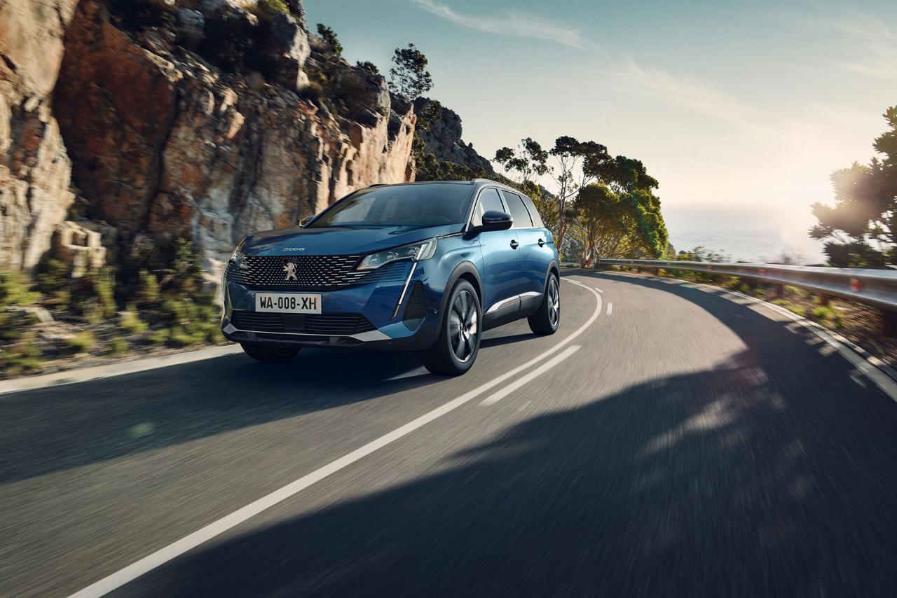 Peugeot-5008-4.jpg