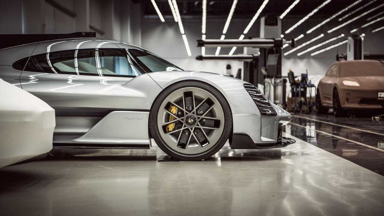 Porsche-919-Street-2.jpg