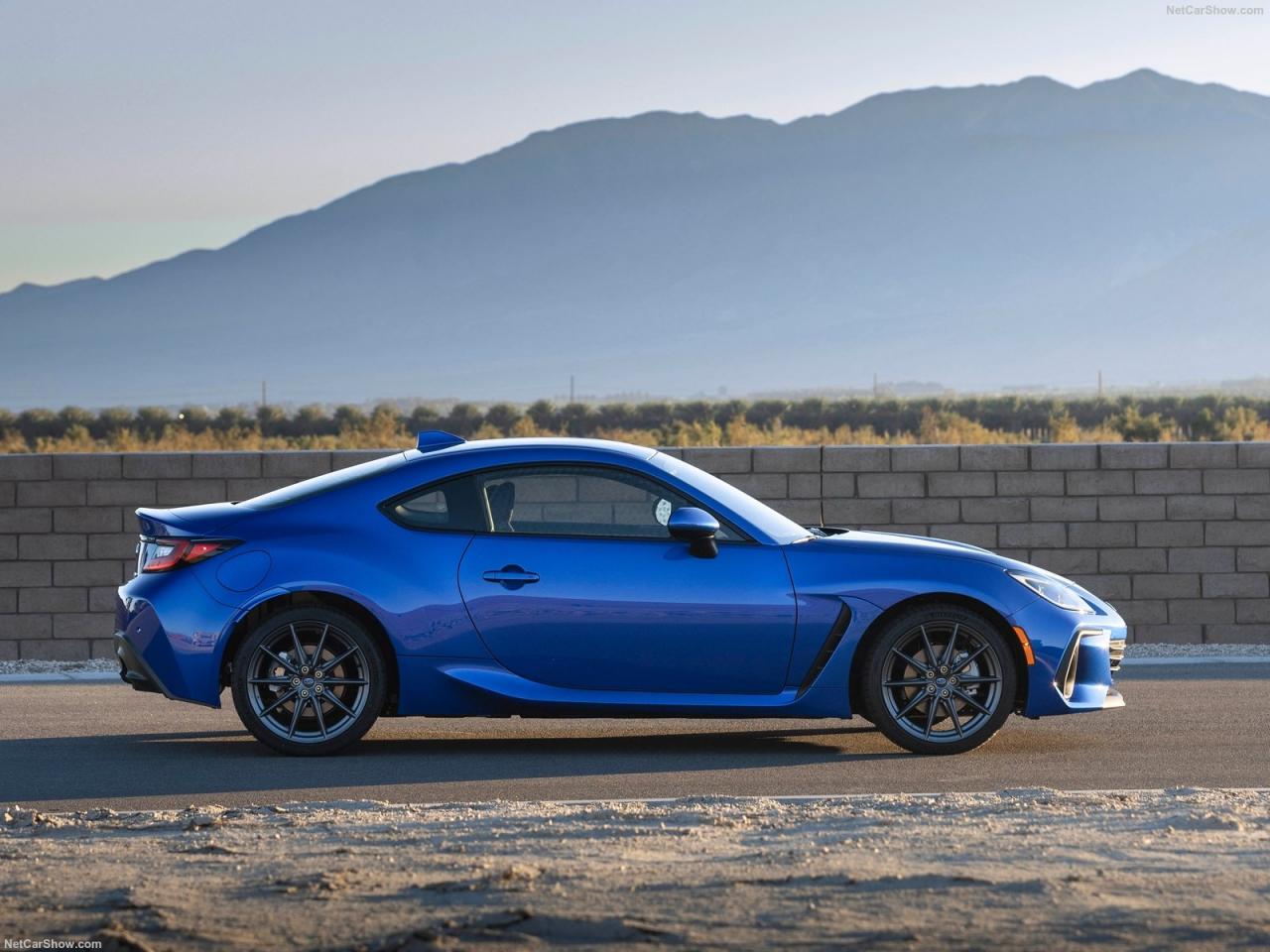 Subaru-BRZ-2022-1600-11.thumb.jpg.1be97bd7d034b898f7ad75ada9611182.jpg