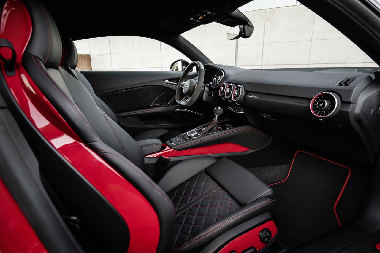 audi-tts-competition-plus-and-bronze-selection-10.jpg