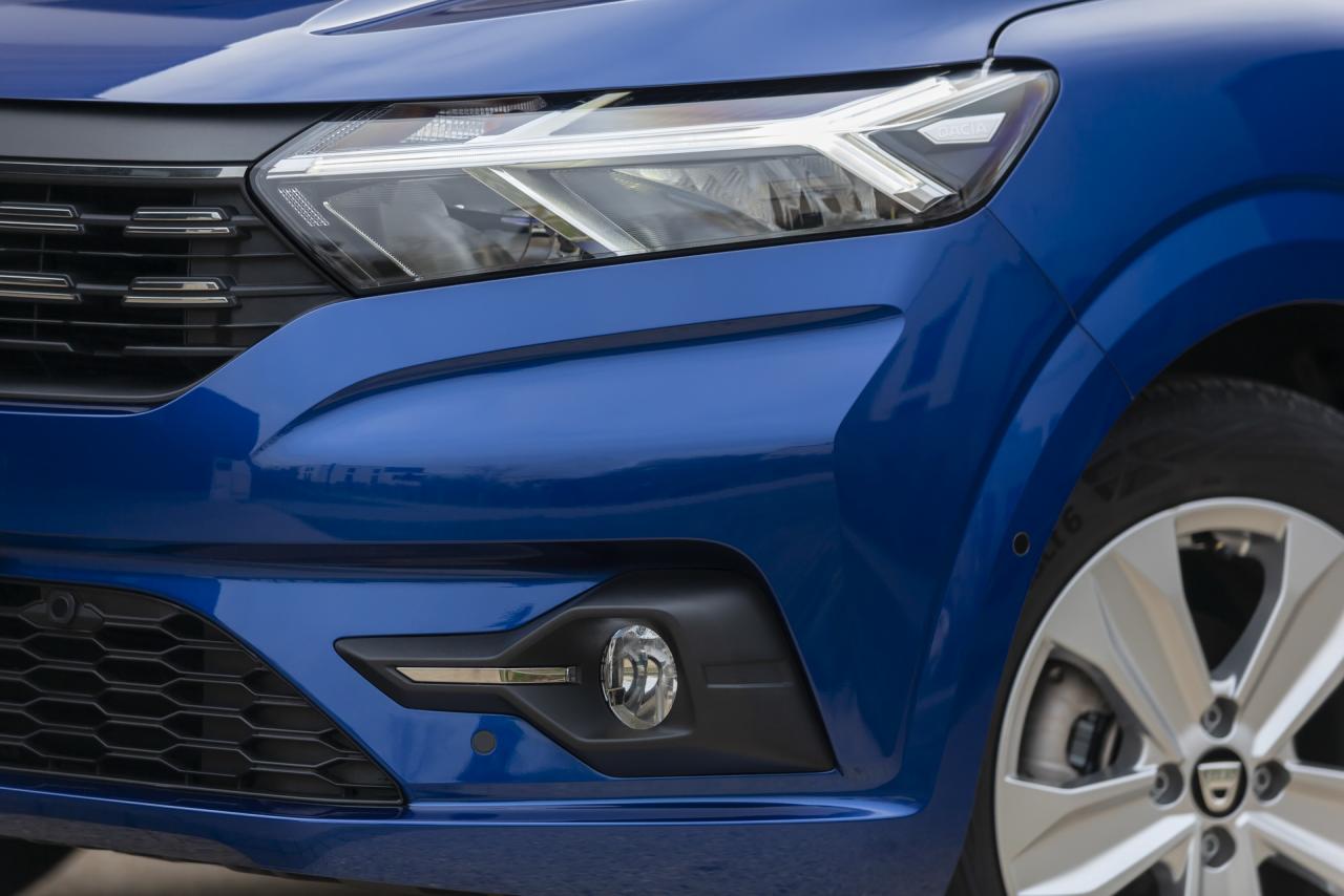 dacia-details-new-sandero-stepway-refinement-48.jpeg