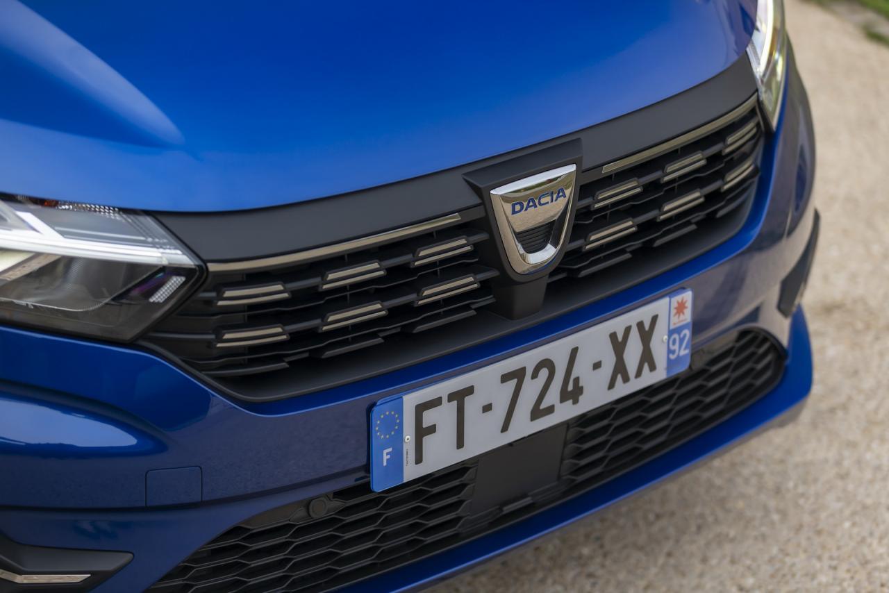 dacia-details-new-sandero-stepway-refinement-51.jpeg