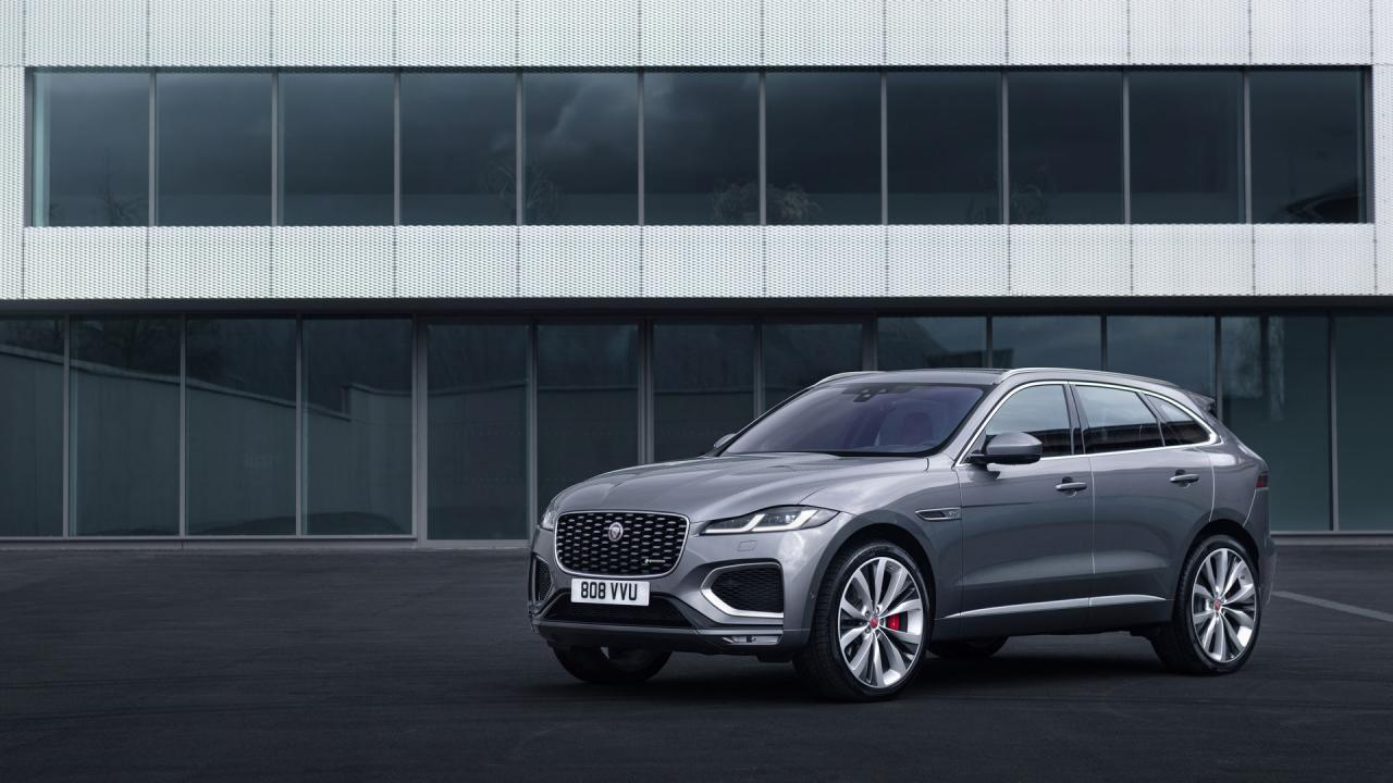 2021-Jaguar-F-Pace-113.jpg